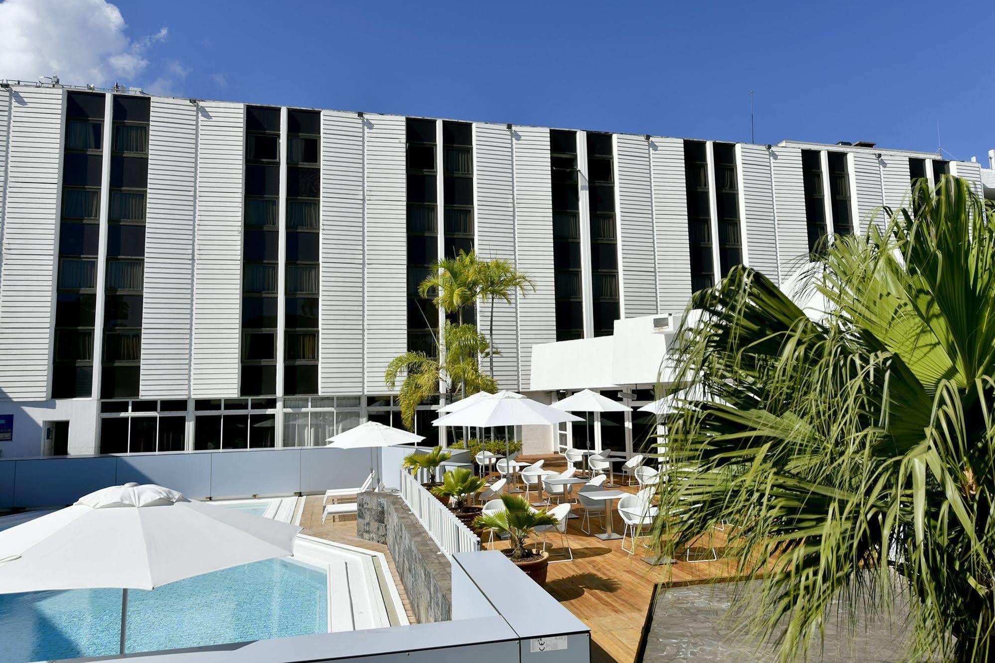 Hotel Le Saint Denis Exterior foto